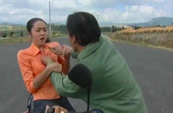 bestie dien vien doc tinh ngay ay bay gio