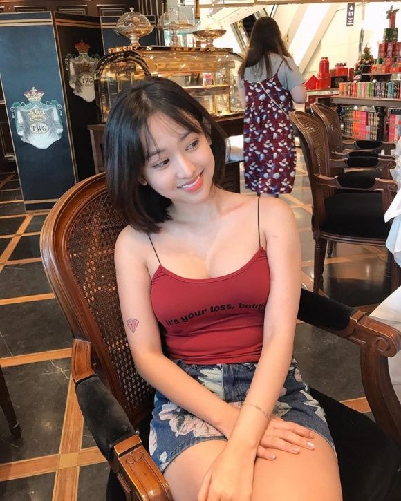 bestie hot girl mang ngay ay bay gio
