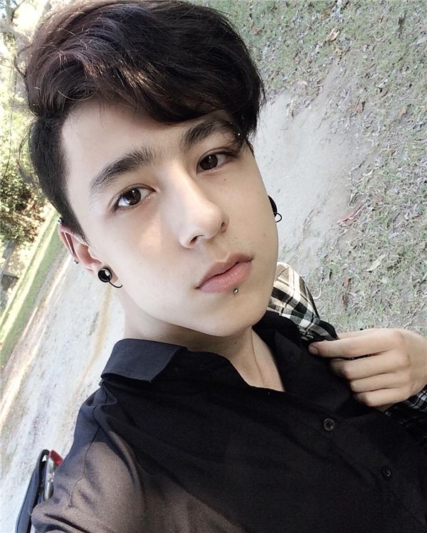 bestie top 10 hot boy duoc dan mang tim kiem