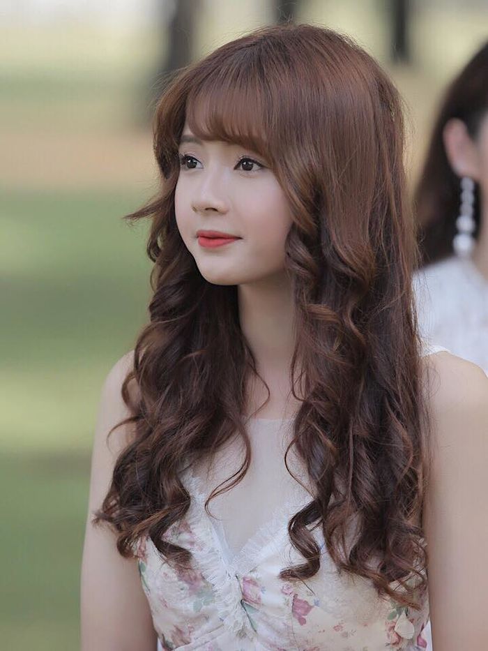 bestie hot girl mang ngay ay bay gio