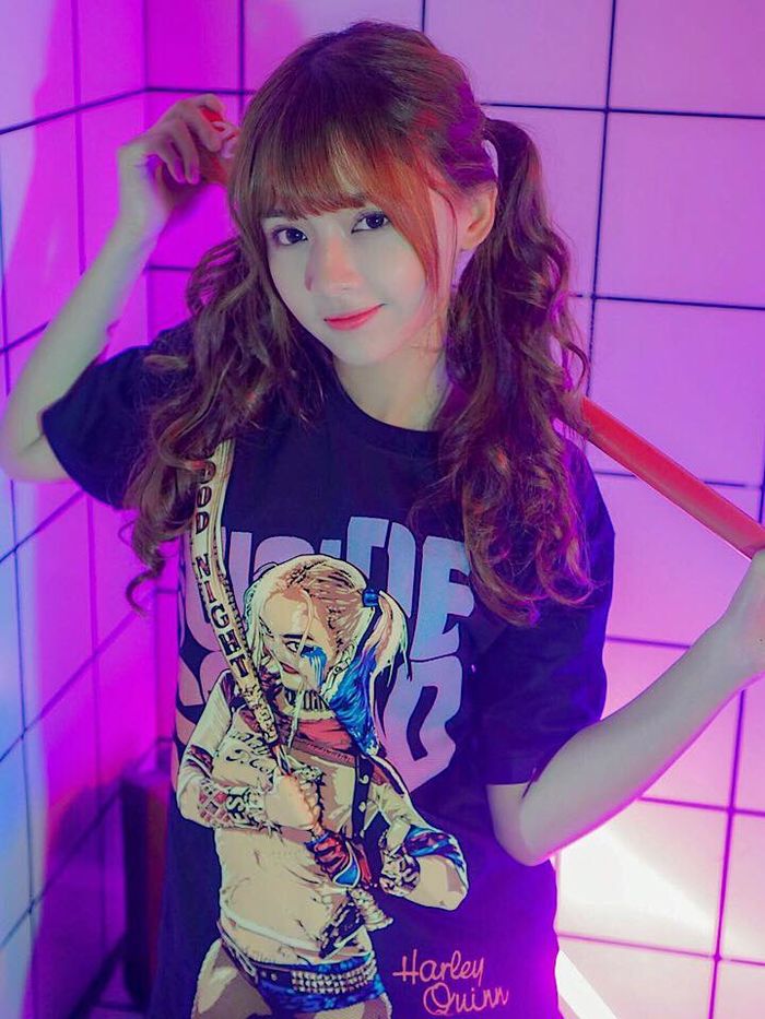 bestie hot girl mang ngay ay bay gio