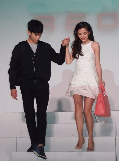 bestie nguoi dep Hoa Ngu dung canh my nam Han