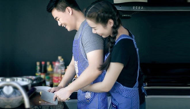 8 dấu hiệu cho thấy anh ấy yêu bạn hơn bất kì điều gì