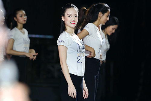 bestie hoa hậu hoàn vũ 2017