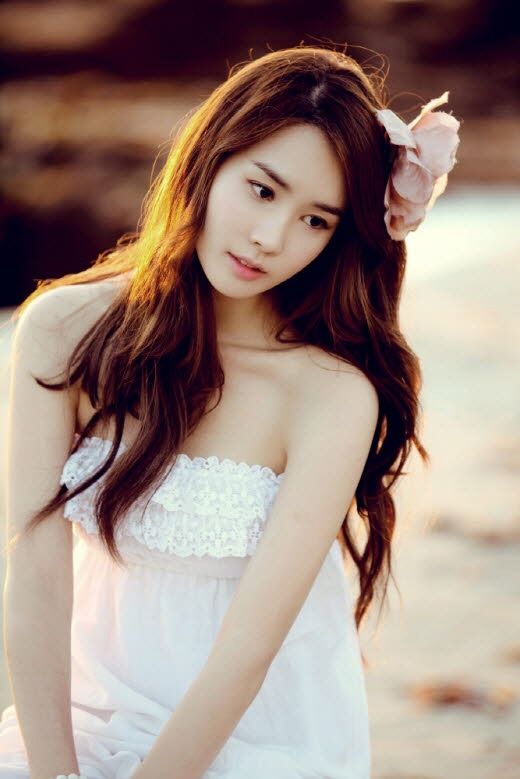 bestie sao nu Han lam dung phau thuat tham my