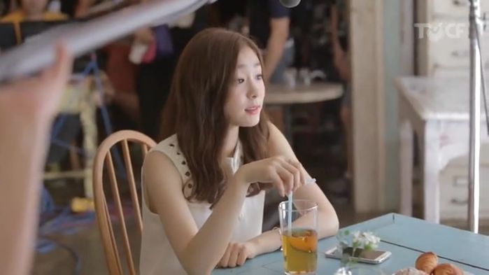 Bestie nhung bi kip giam can khac nghiet cua sao Han