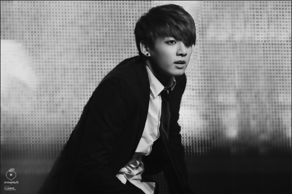 bestie buc anh than thanh cua cac fansite