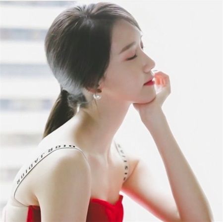bestie nhung co nang doc than quyen ru trong kbiz