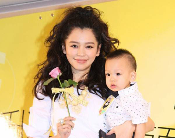 bestie Nhung than tuong xu Đai mot thoi gio ra sao?