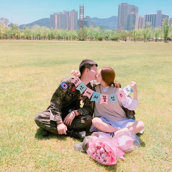 bestie-12-chom-sao-dung-ca-thanh-xuan-de-lam-gi