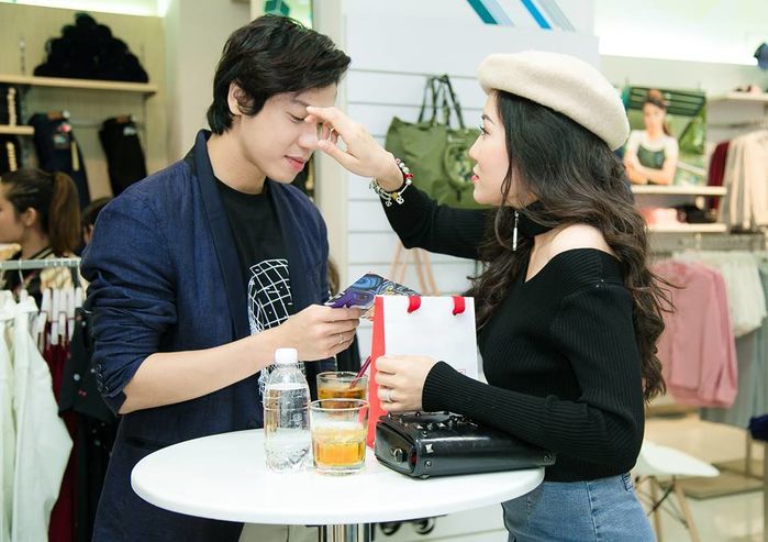 bestie Những mối tình ồn ào nhất của showbiz Việt năm 2017