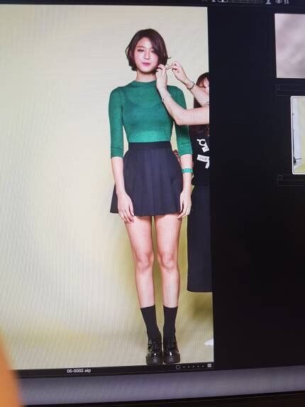 bestie body Seolhyun ngoai doi thuc
