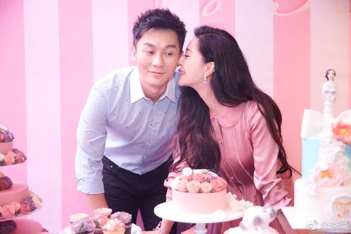 bestie Phạm Băng Băng xinh đẹp rạng ngời, "đốn tim" fan ầm ầm