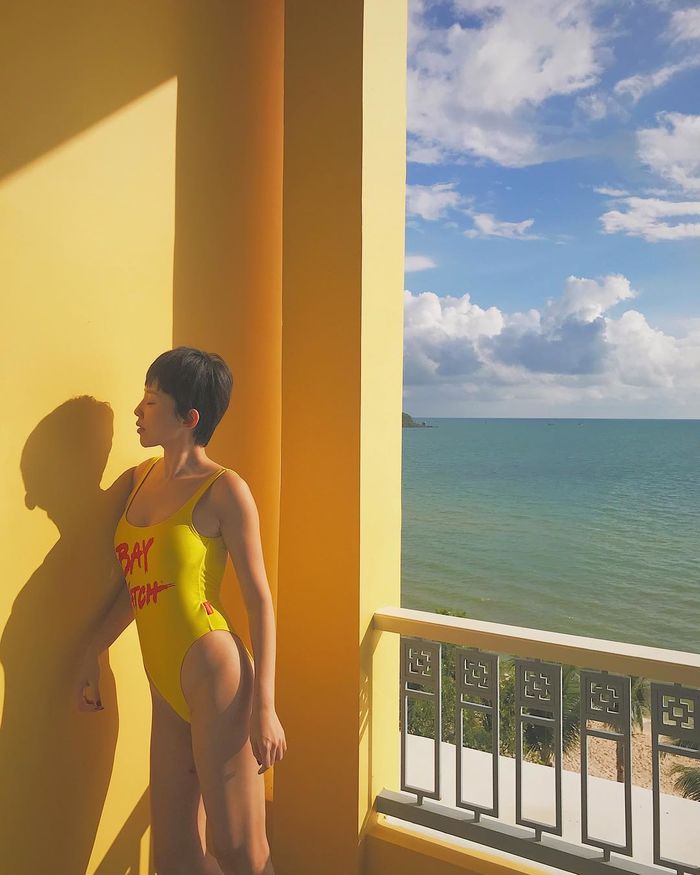 bestie mi nhan Viet nong bong voi bikini 1