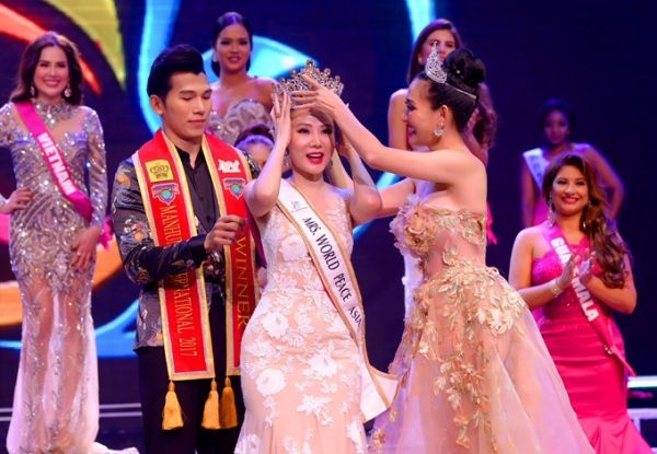 bestie sao viet lam hoa hau a hau khong ai biet