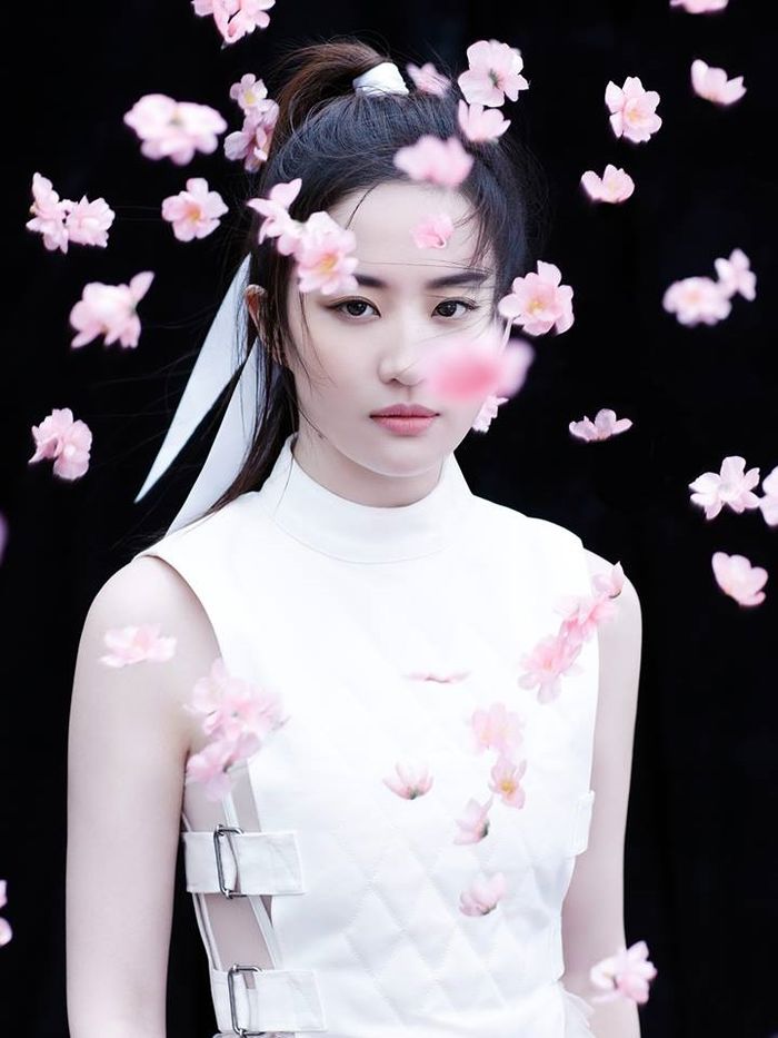 bestie luu diec phi khong photoshop