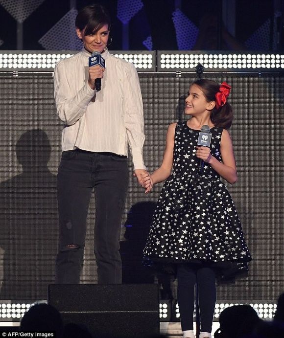 bestie suri cruise