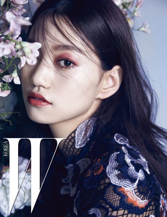 bestie idol nu la con cung cua cac tap chi