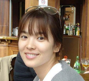 bestie song hye kyo de mat moc xinh dep