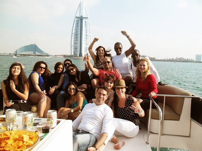 bestie su that ve dubai