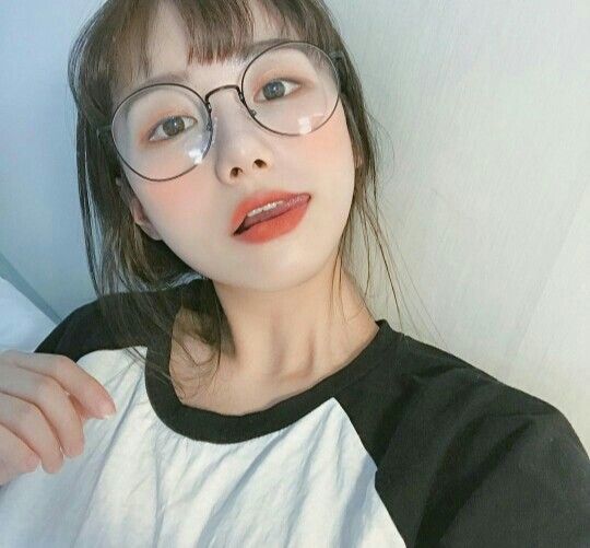 bestie cach chon mat kinh phu hop 3