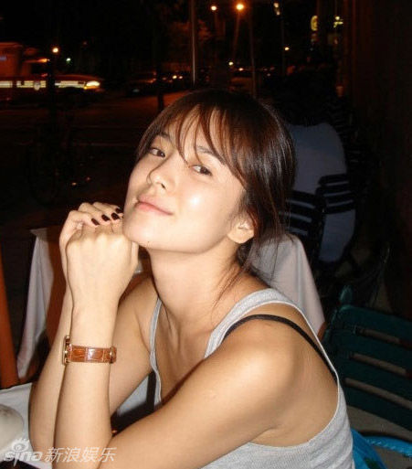 bestie song hye kyo de mat moc xinh dep