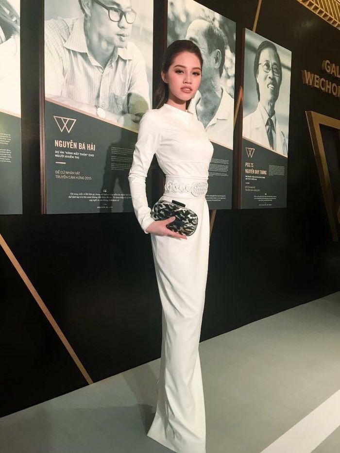bestie sao viet trung do nguoi toa sang ruc ro nguoi dim hang dua don