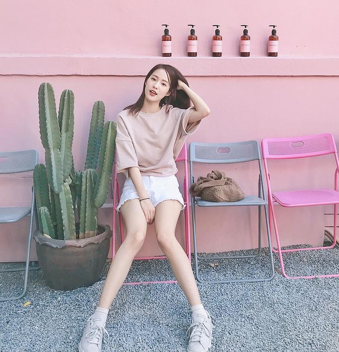 bestie nhung hot girl noi tieng nhat thai lan vua xinh dep lai tai nang het phan nguoi khac