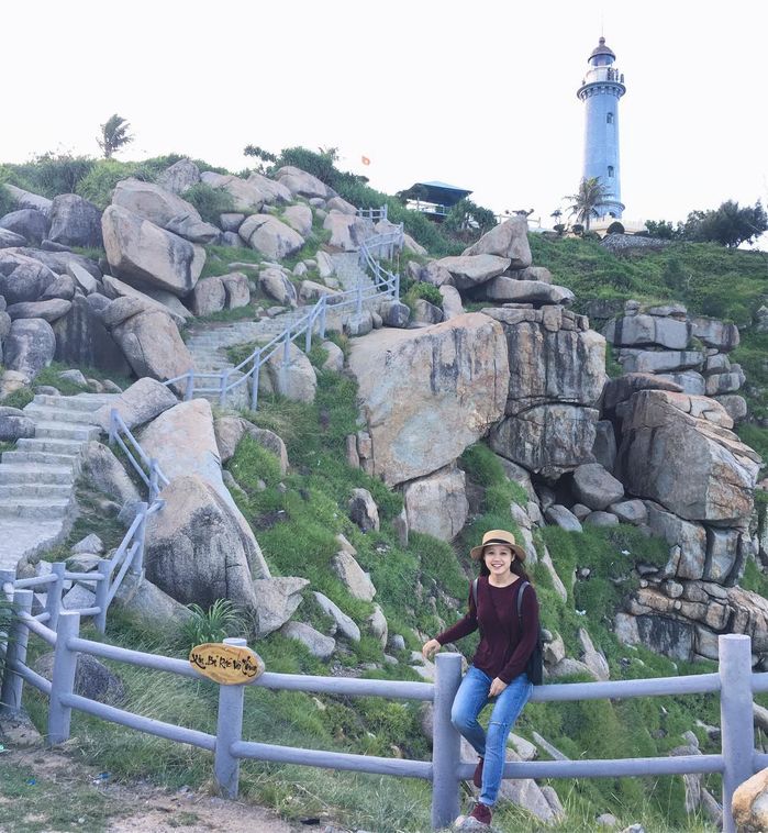 bestie nhung dia diem song ao o phu yen
