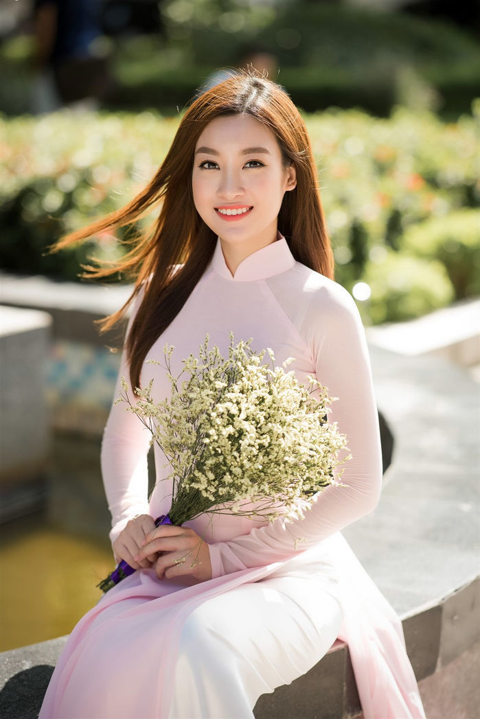 bestie hoa hau dep nhat 2 nam qua