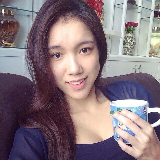 bestie nhan sac em gai hoa hau Viet