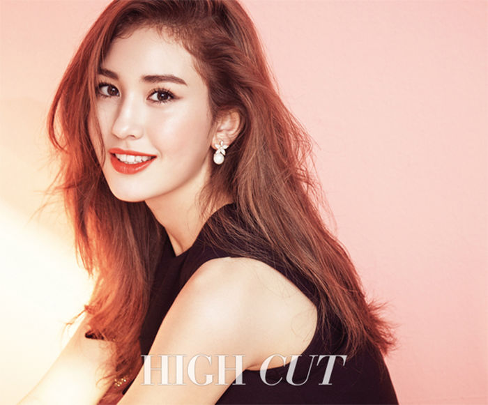 bestie mi nhan bia tap chi