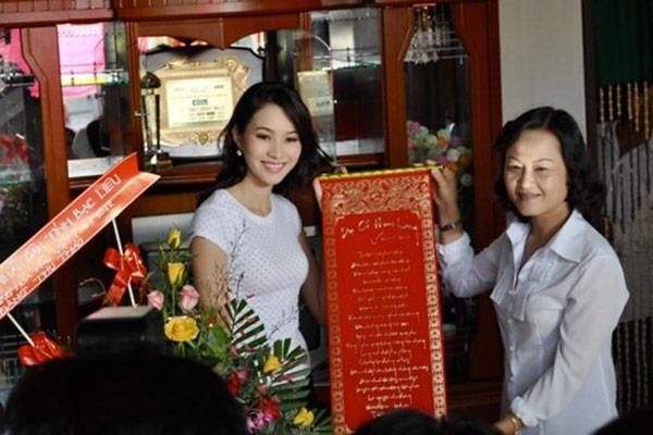 bestie nha cua cac hoa hau Viet Nam