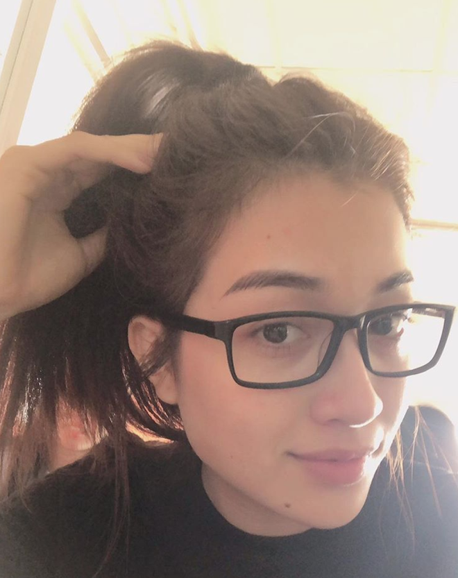 bestie nhan sac mat moc hoa hau viet