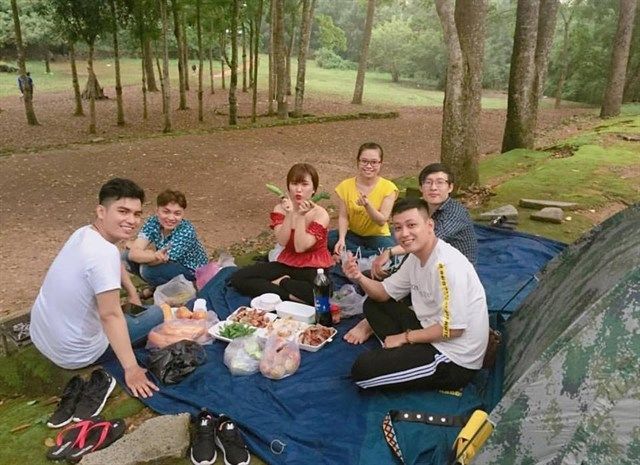 bestie khu du lich cao minh cach sai gon 40km