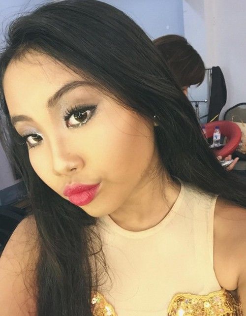 bestie sao nhi viet thay doi ngoan muc