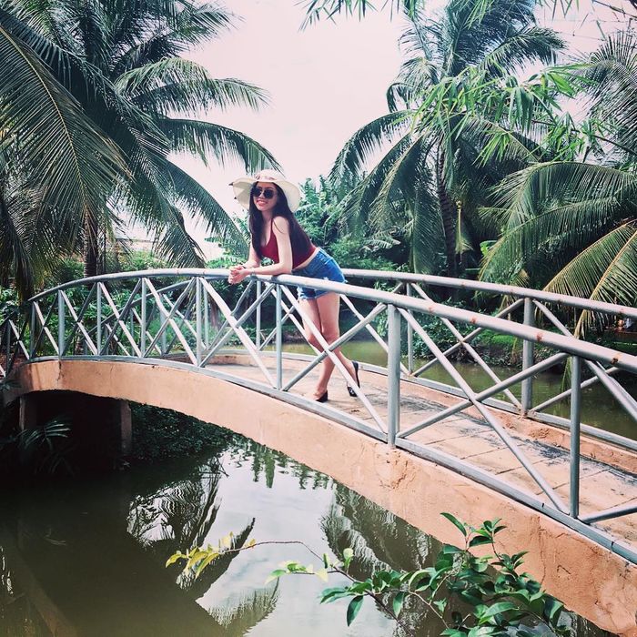 bestie nhung diem picnic gan sai gon