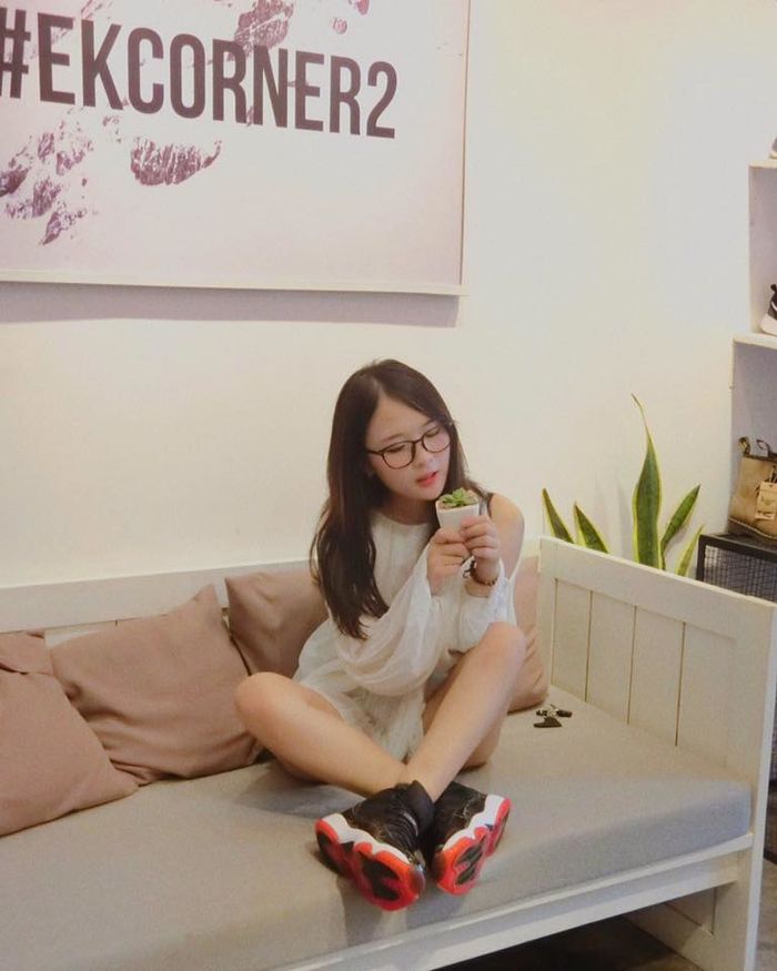 Bestie co don cung co mat tich cuc