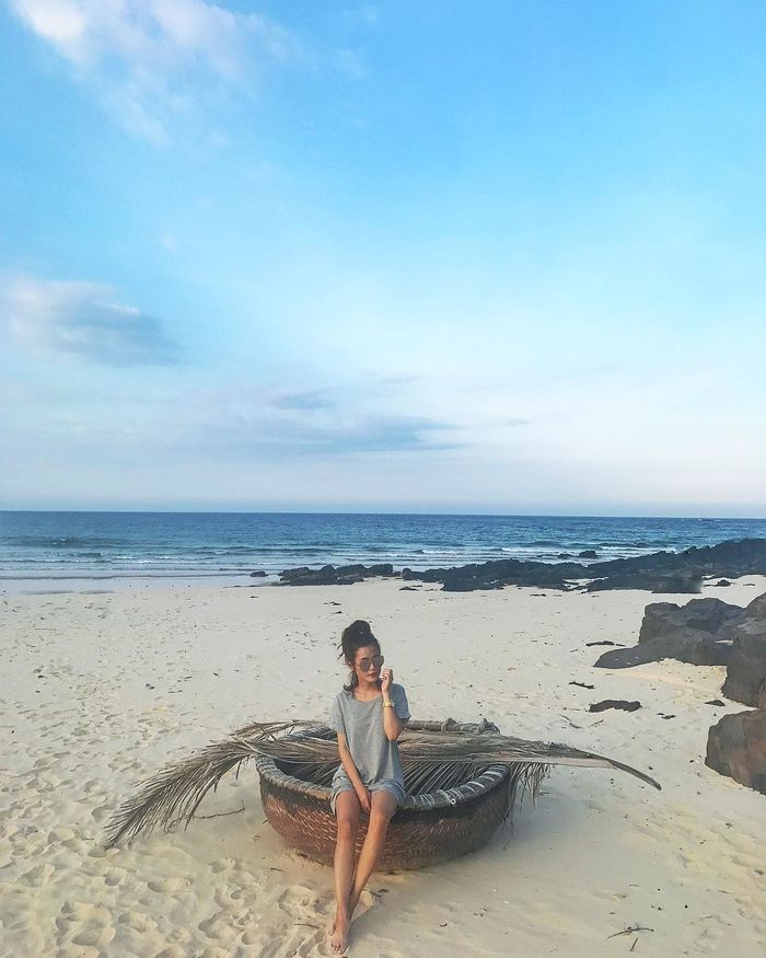 bestie nhung dia diem song ao o phu yen