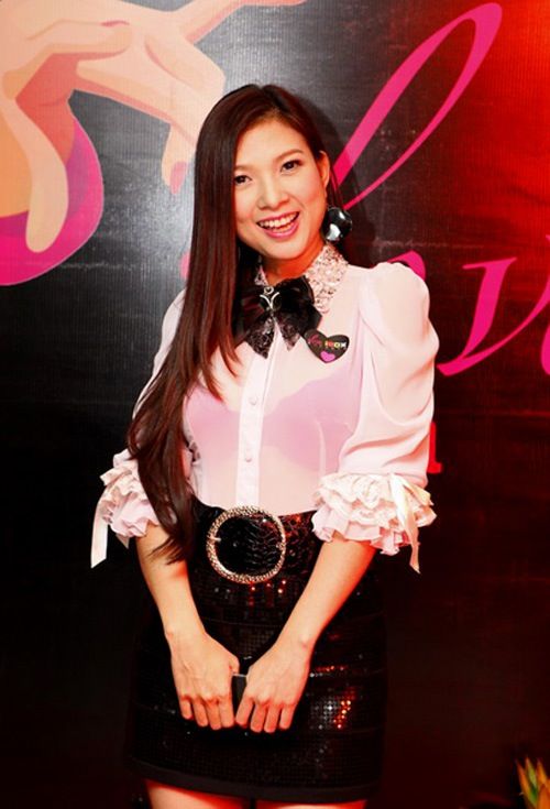 bestie trang phuc xau