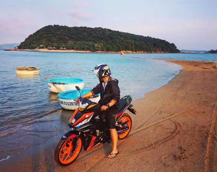 bestie nhung dia diem song ao o phu yen