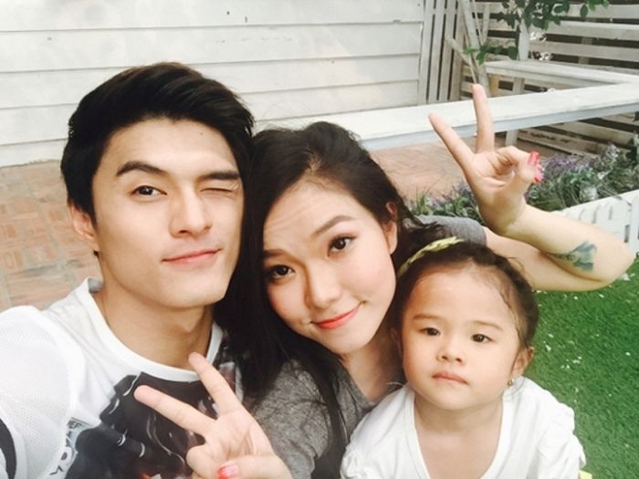 bestie sao viet tinh ai roi ren den ca fan ruot cung khong biet dau ma lan