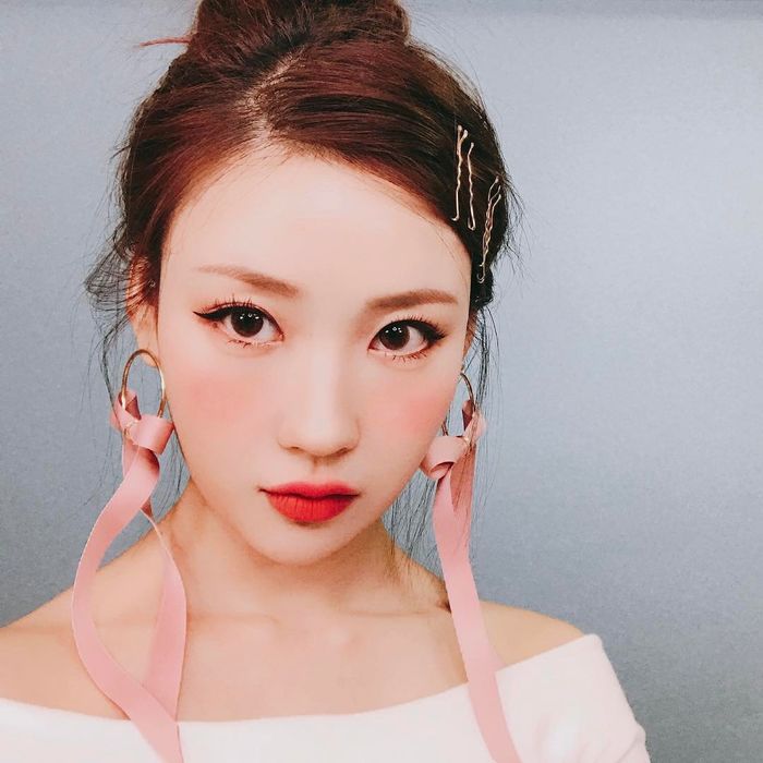 bestie nhung cach tao kieu voi mai toc dai 4
