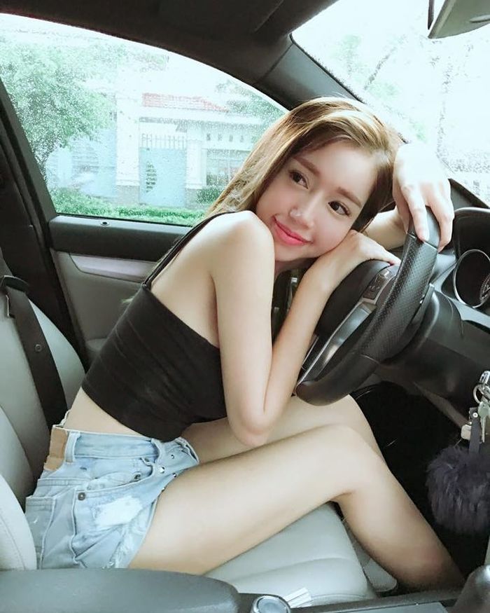 bestie sao viet dien quan sieu ngan 15