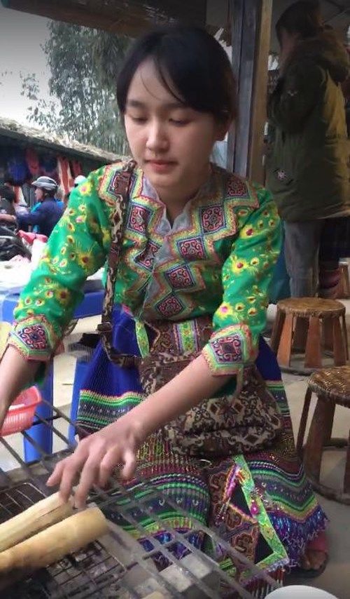 bestie nhung co gai ban hang rong noi tieng