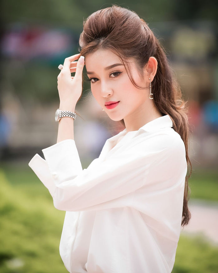 bestie phoi do voi ao so mi tu cac nang hau 24