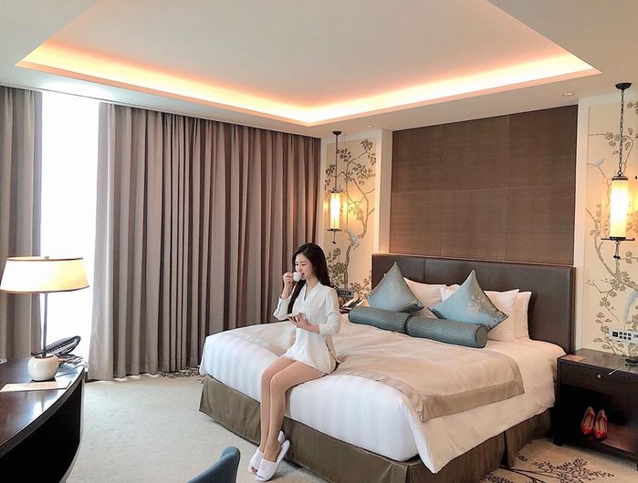 bestie nhung sao viet xuat than danh gia vong toc lon len trong nhung lua