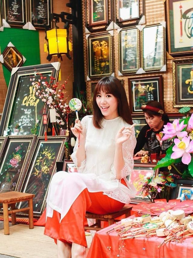 bestie hoc bi kip chup anh dep ngay tet cua sao viet