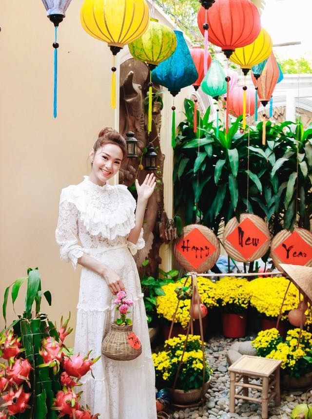 bestie hoc bi kip chup anh dep ngay tet cua sao viet