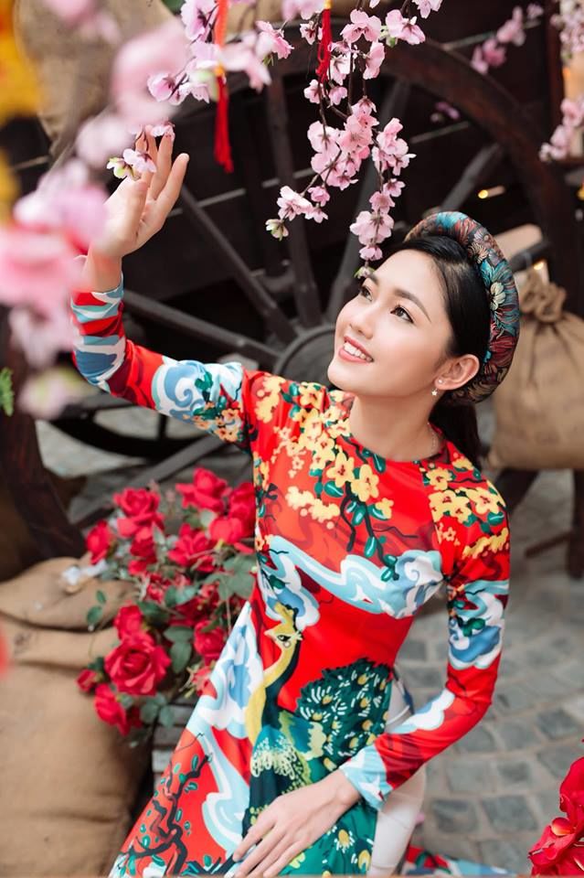 bestie hoc bi kip chup anh dep ngay tet cua sao viet